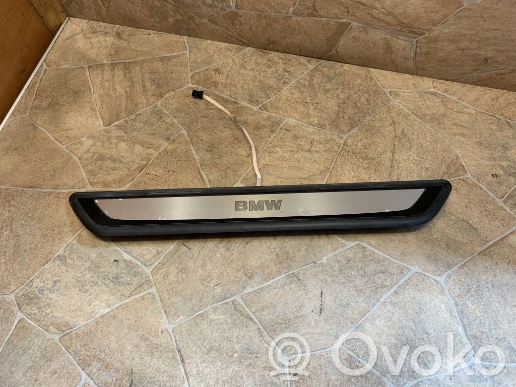 BMW 7 F01 F02 F03 F04 Osłona słupka szyby przedniej / A 