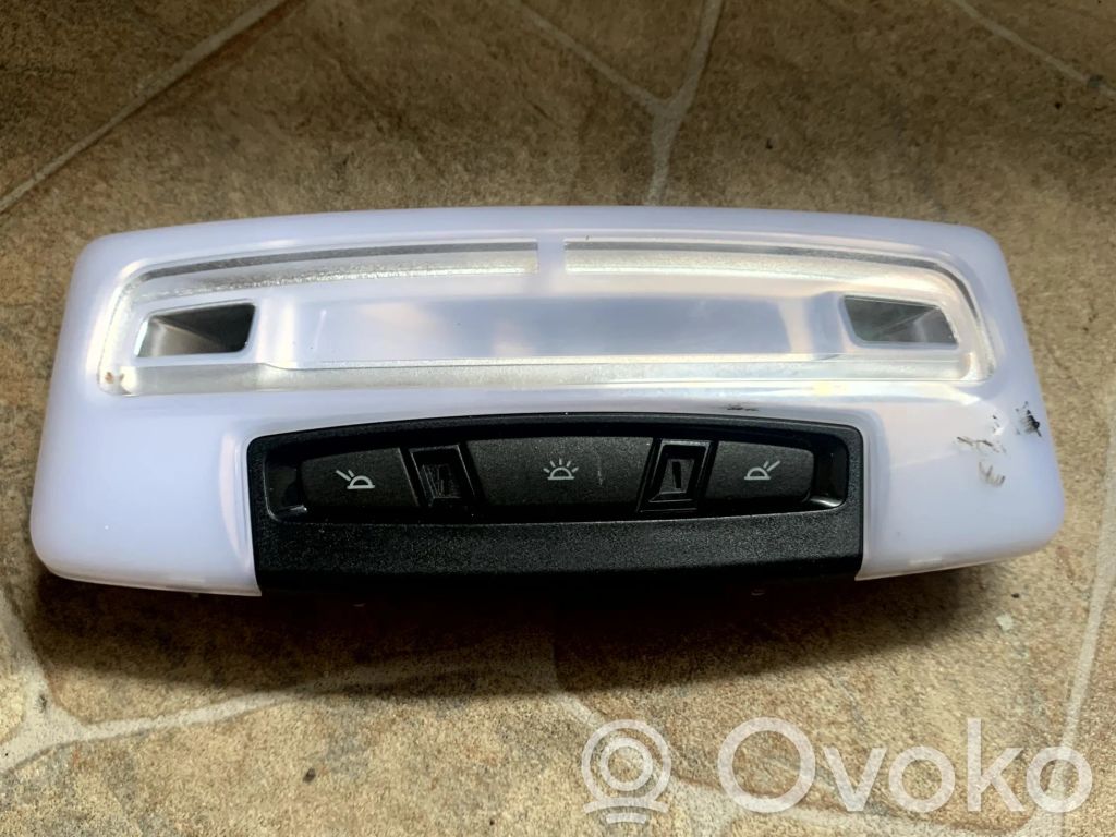 BMW 3 F30 F35 F31 Éclairage lumière plafonnier avant 