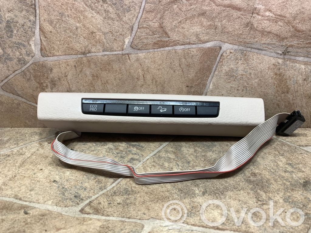 BMW X1 E84 Ajonvakautusjärjestelmän kytkin (ESP) 