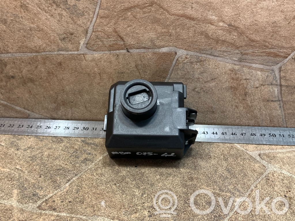 Mercedes-Benz CLA C117 X117 W117 Ignition lock 