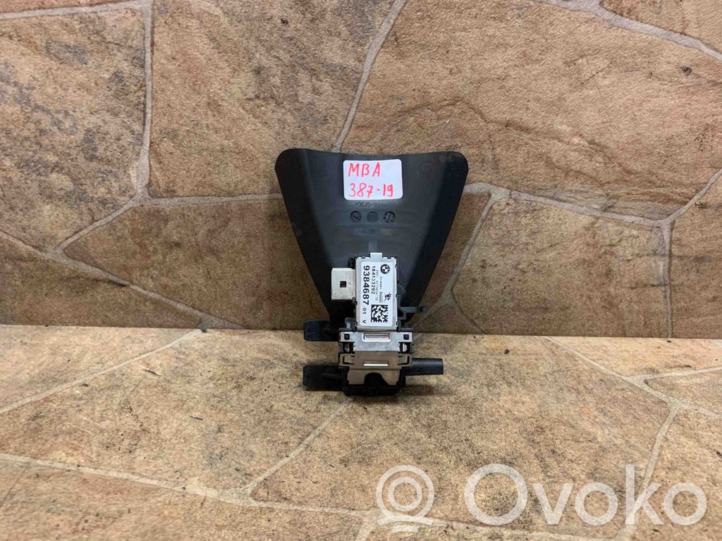BMW 2 F46 Windshield/windscreen camera 