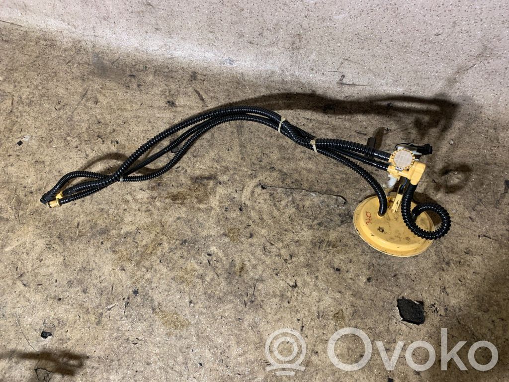 Mercedes-Benz E W212 Capteur niveau de carburant 