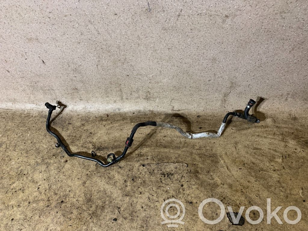 Audi A8 S8 D4 4H Caurulīte (-es) / šļūtene (-es) 