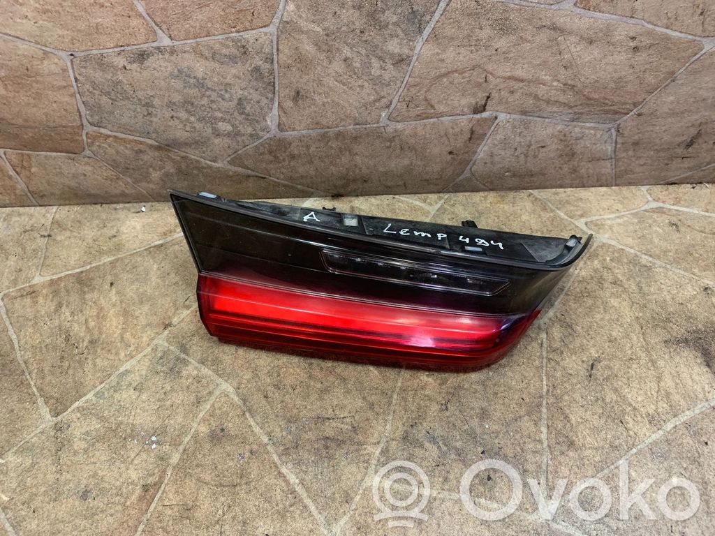 BMW 3 G20 G21 Lampy tylnej klapy bagażnika 