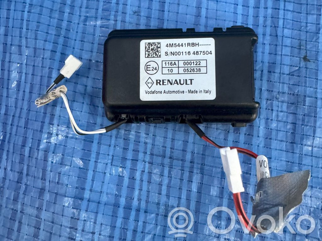 Renault Megane E-Tech Antenas pastiprinātājs 