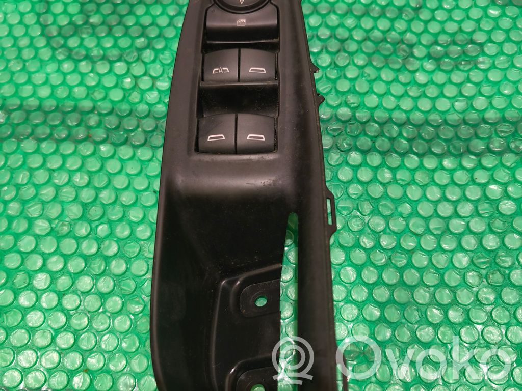 Chevrolet Volt II Electric window control switch 