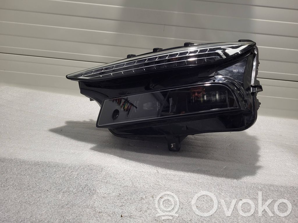 Audi A6 etron 85E Scheinwerfer 