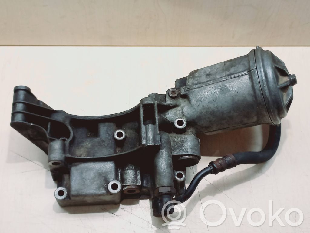 Oil filter mounting bracket   1738641