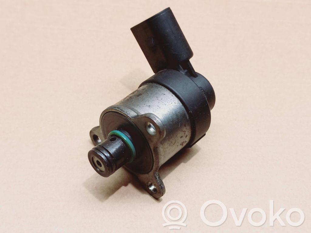 BMW 1 E81 E87 Degvielas spiediena regulators 