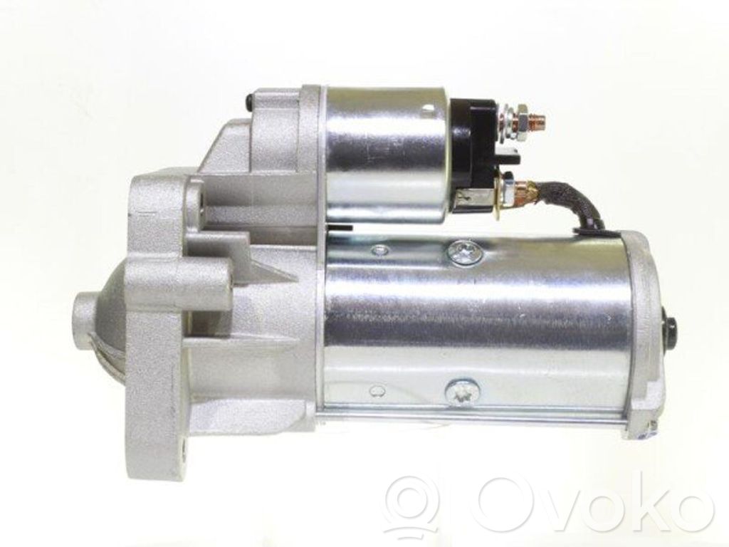 Nissan Interstar Starter motor 
