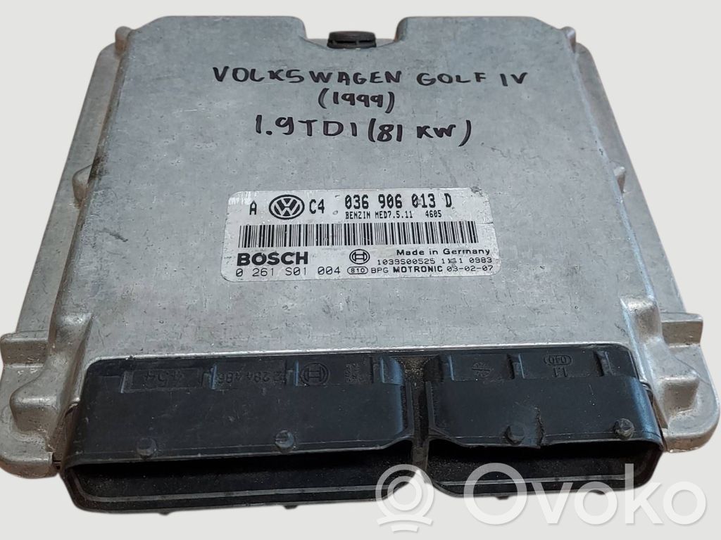 Volkswagen Golf IV Engine control unit/module 