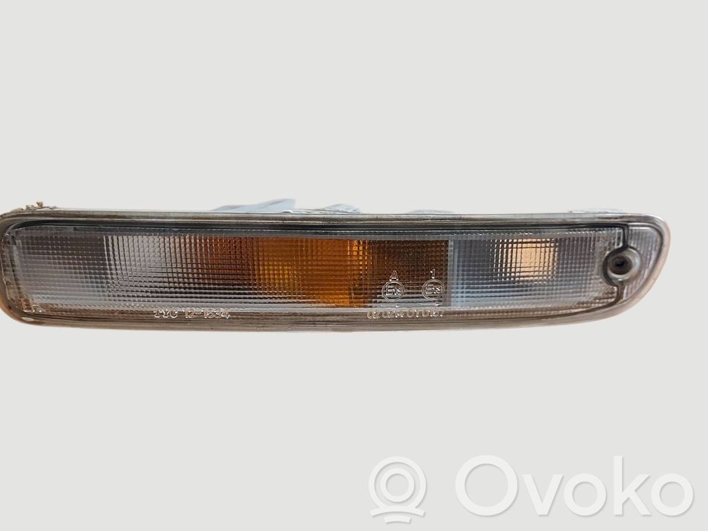 Mazda 323 F Frontblinker 