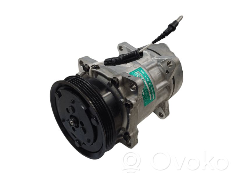 Renault Master II Air conditioning (A/C) compressor (pump) 