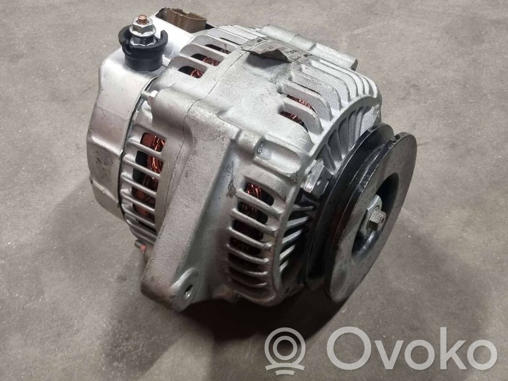 Toyota Avensis T220 Alternator 
