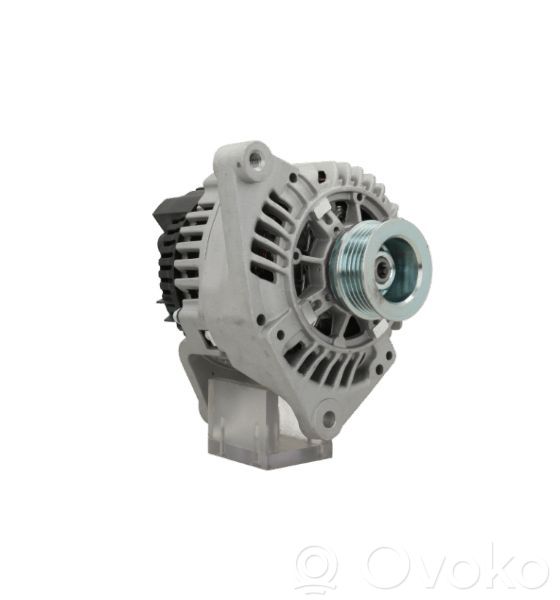Audi A4 S4 B5 8D Ģenerators 