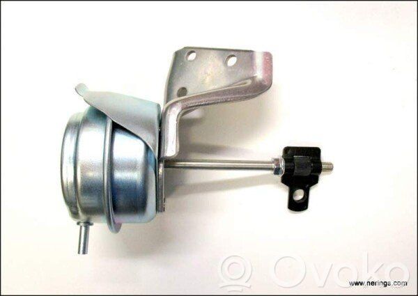 Toyota Corolla E120 E130 Cześć układu próżniowego turbosprężarki 