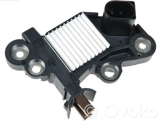 Mercedes-Benz C W205 Generatoriaus detalė (-ės) 