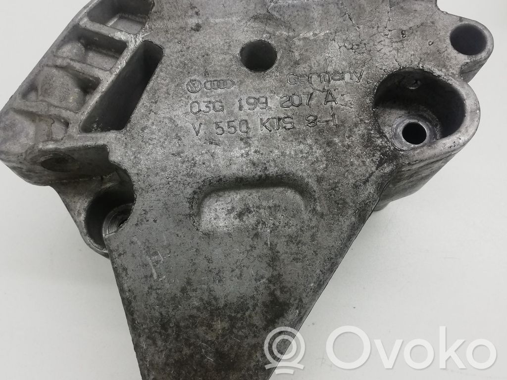 Audi A4 S4 B7 8E 8H Engine mounting bracket 