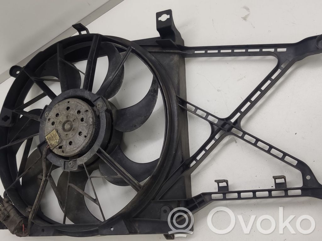 Opel Zafira B Elektrolüfter 