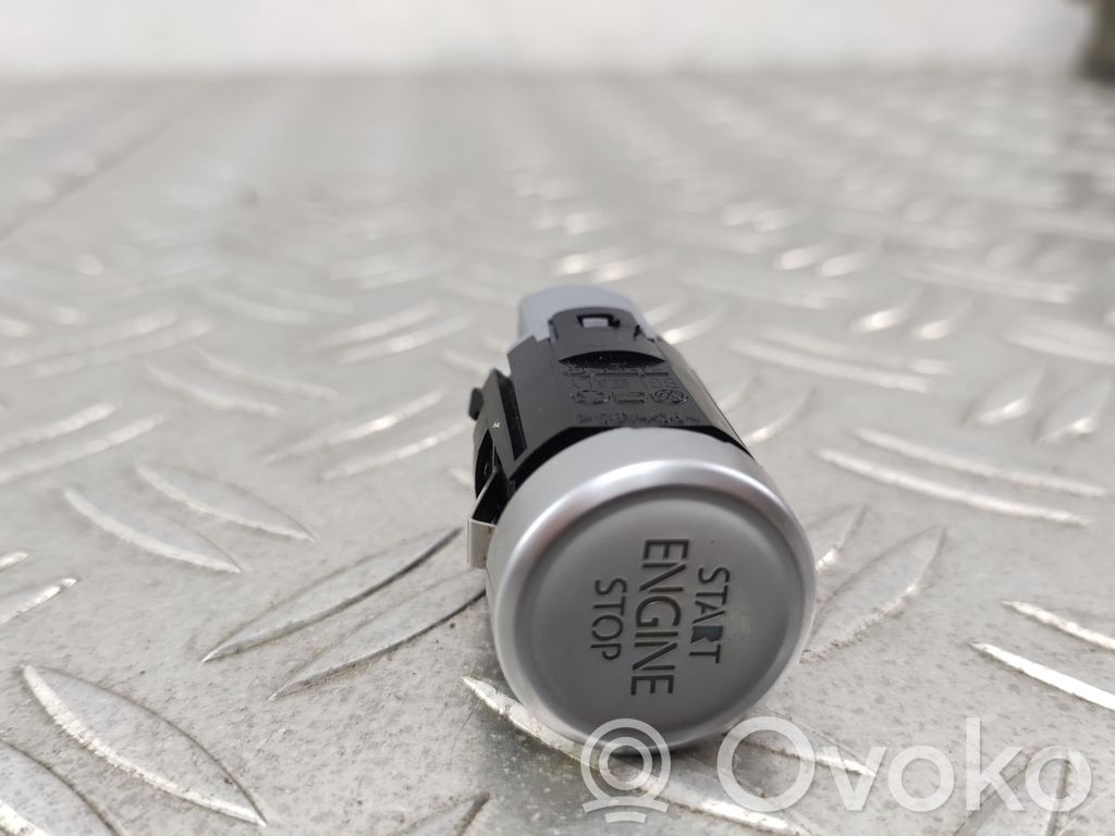 Volkswagen PASSAT B8 Engine start stop button switch 