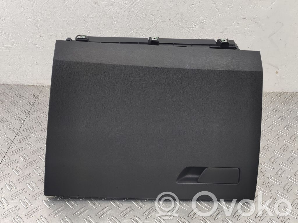 Seat Leon (5F) Guantera 