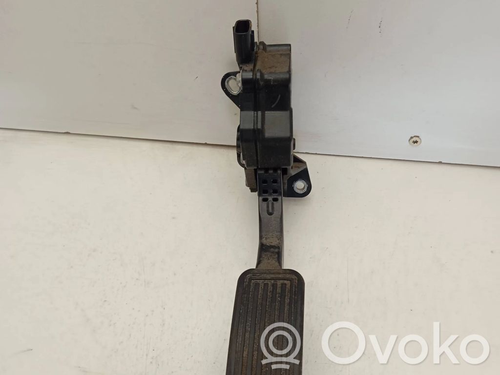 Lexus CT 200H Pedală accelerație 