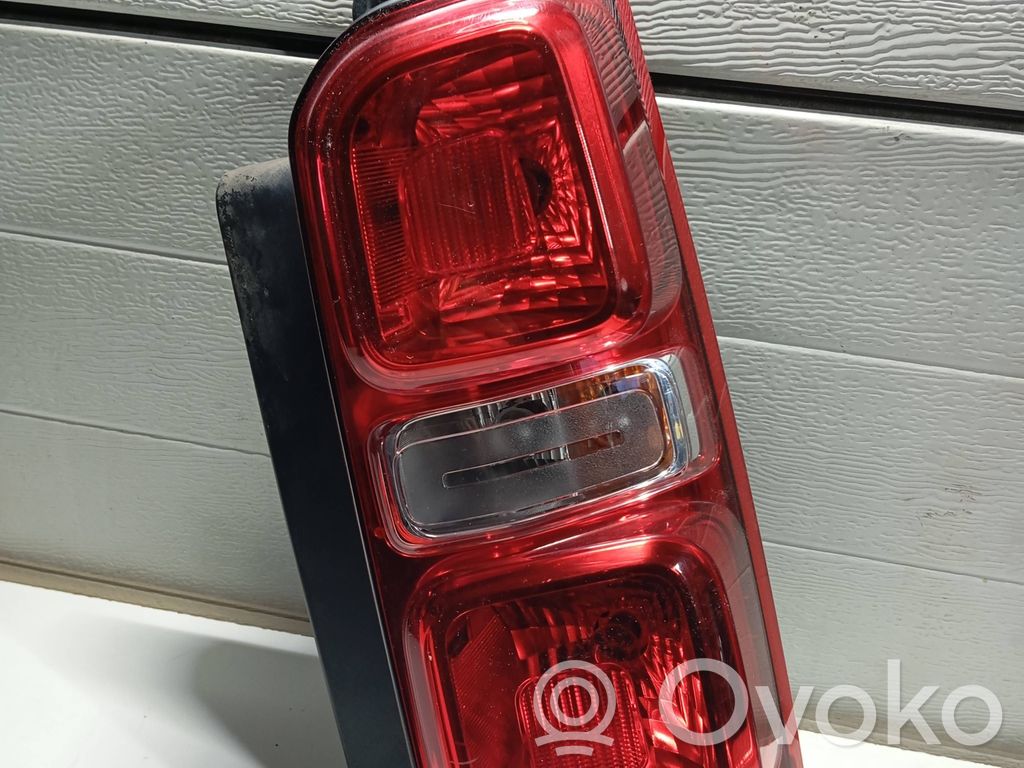 Toyota Proace Rear/tail lights 