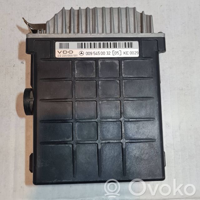 Mercedes-Benz 190 W201 Engine control unit/module 