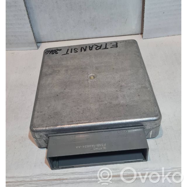Ford Transit Variklio valdymo blokas 