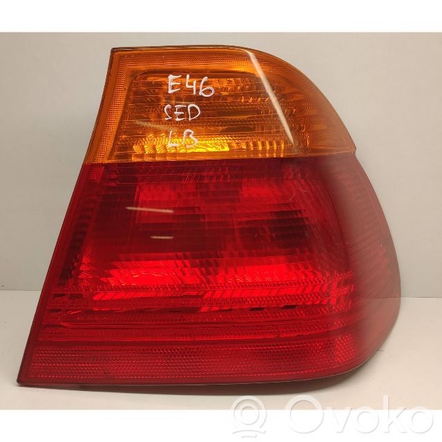 Rear/tail lights   230022R2