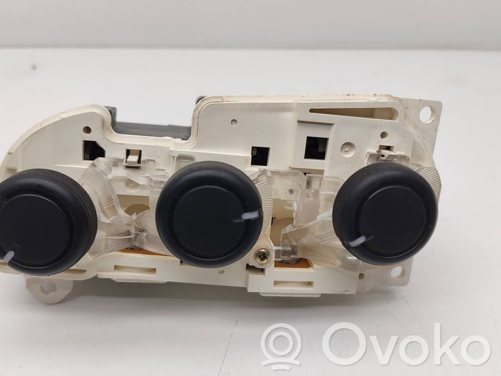 Climate control unit   YS010