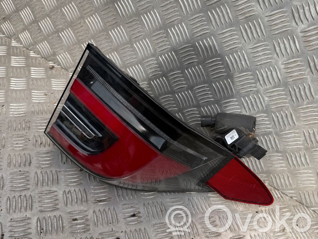 Tesla Model X Rear/tail lights 
