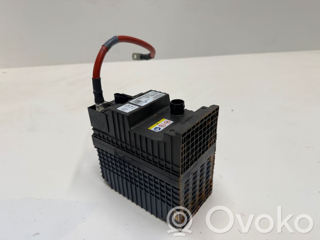 Audi A4 S4 B9 8W Akku 
