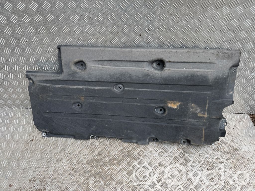 Volvo XC40 Protección inferior lateral 