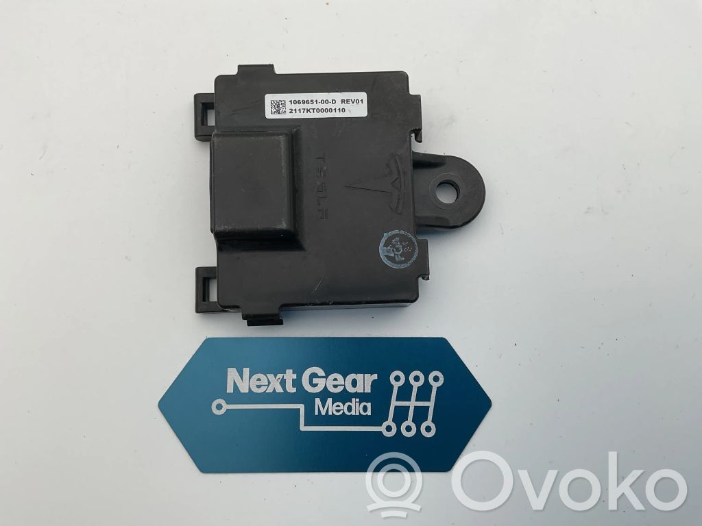 Unidad de control/módulo de la puerta   106965100D,2117KT0000110