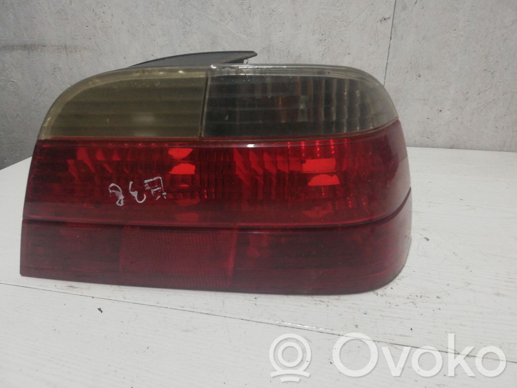 Rear/tail lights