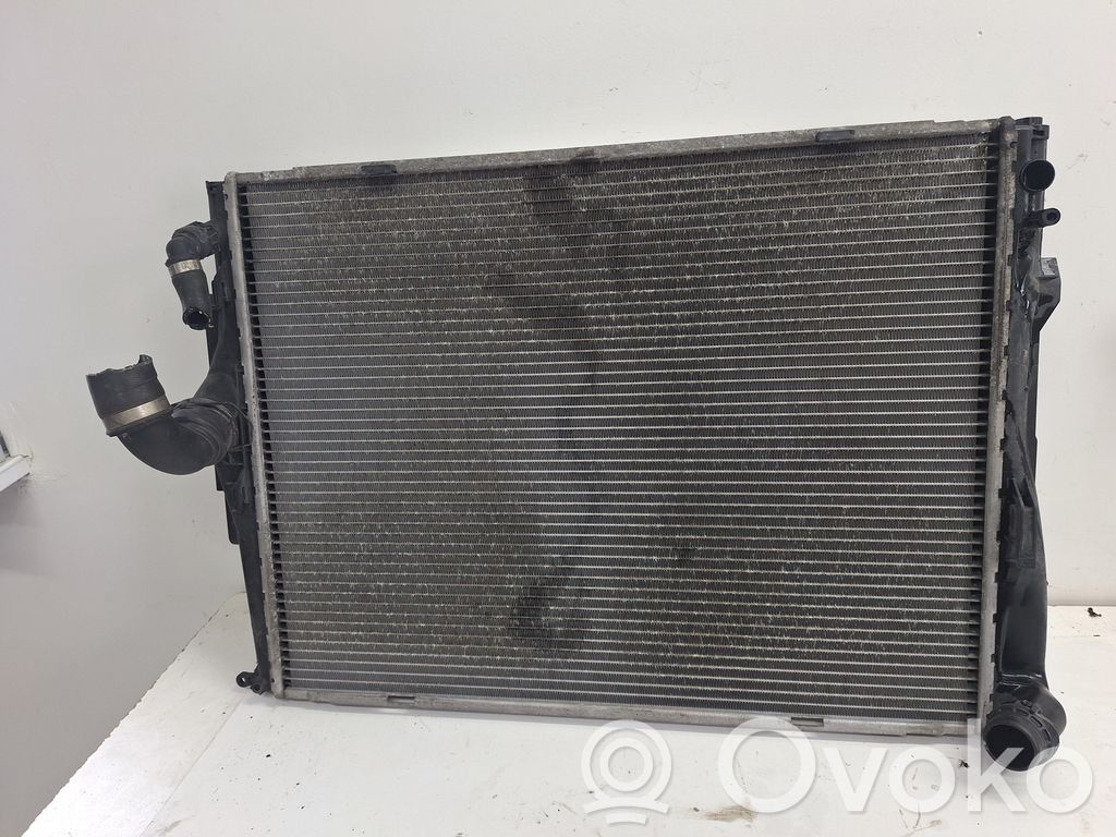 BMW 3 E92 E93 Coolant radiator 