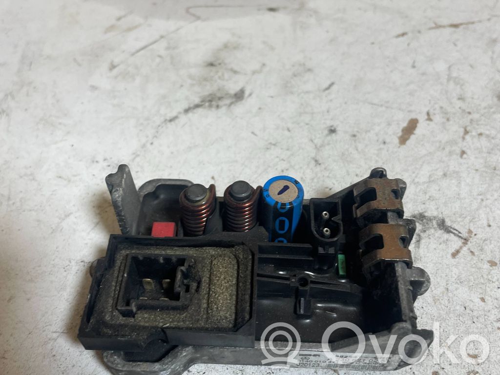 Mercedes-Benz E W211 Heater fan/blower 