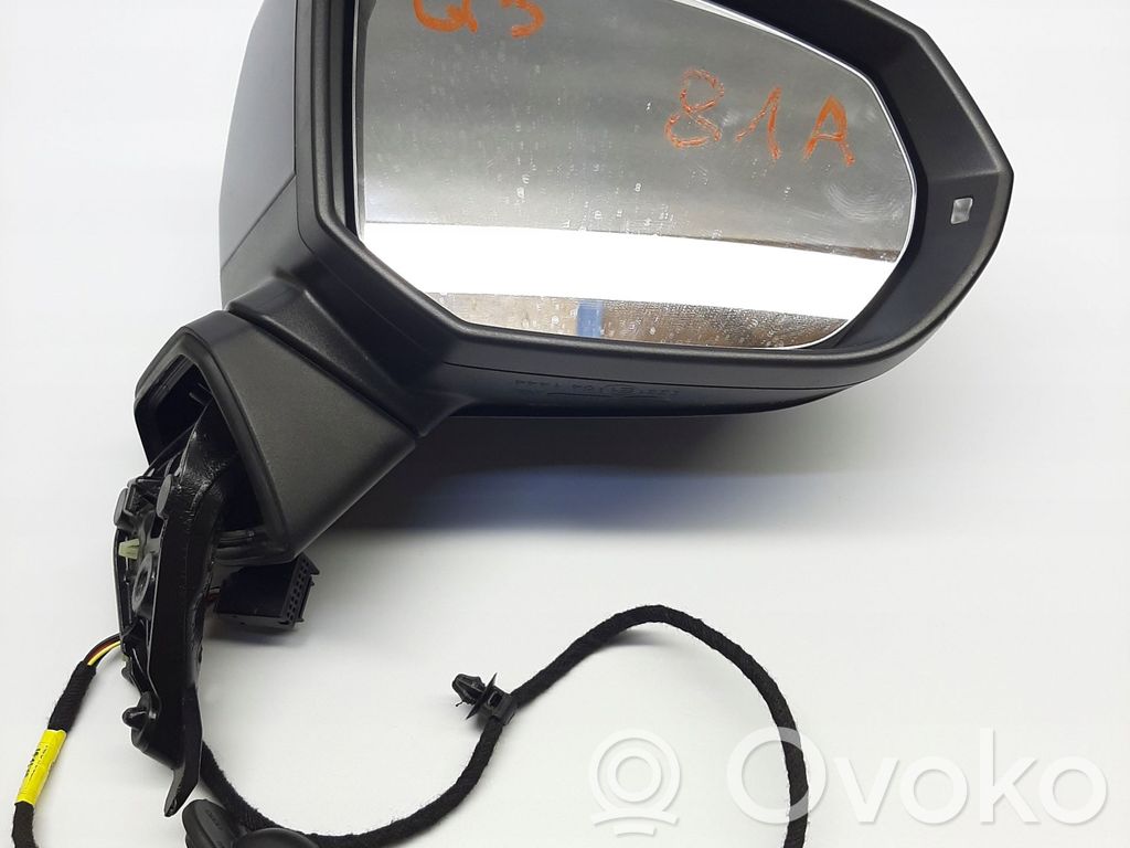 Audi Q2 - Moldura protectora de plástico del espejo lateral 