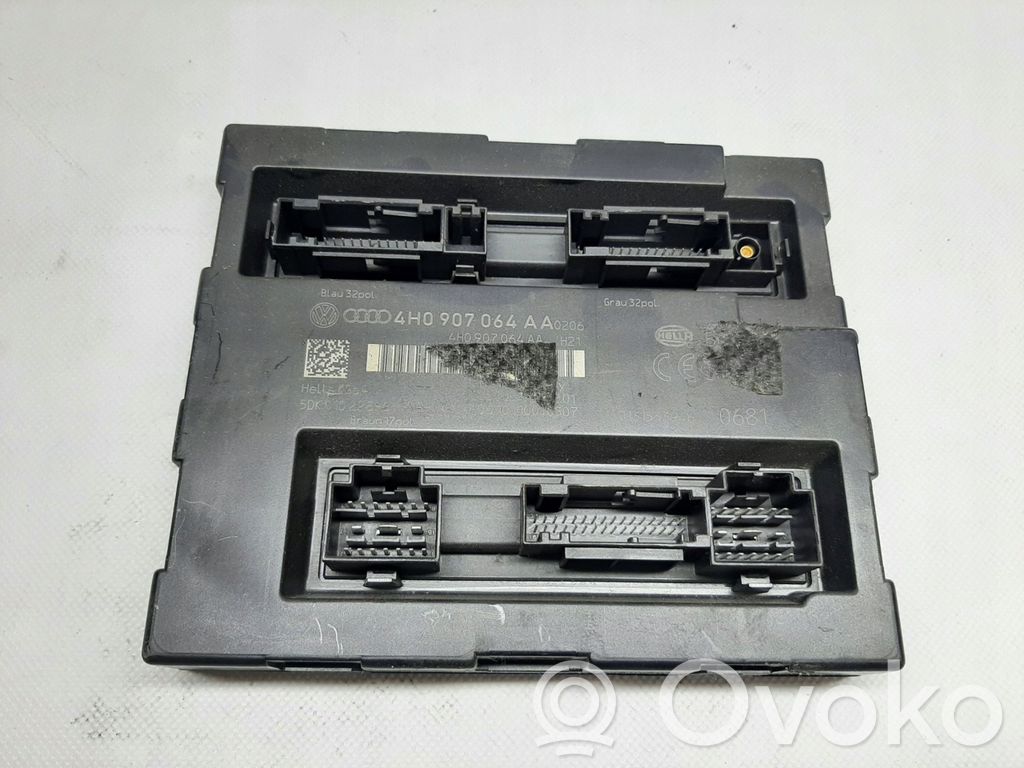 Audi A8 S8 D4 4H Mukavuusmoduuli 