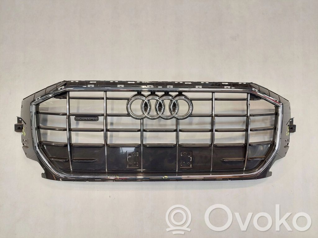 Audi Q8 Etupuskurin ylempi jäähdytinsäleikkö 
