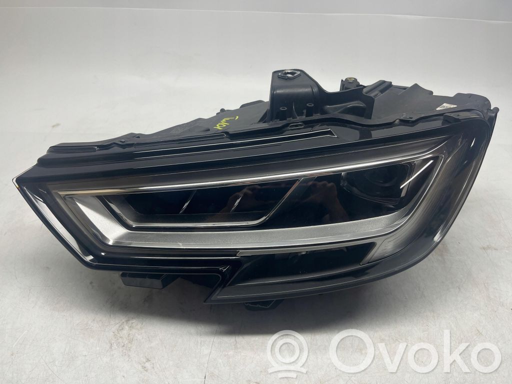 Audi A3 S3 8L Phare frontale 