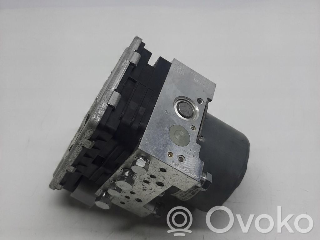 Volkswagen Golf VII ABS bloks 
