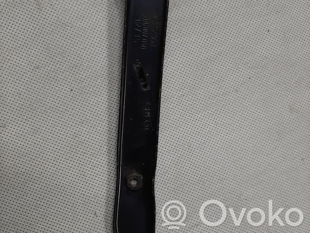 Skoda Rapid (NH) Uchwyt / Mocowanie zderzaka przedniego 