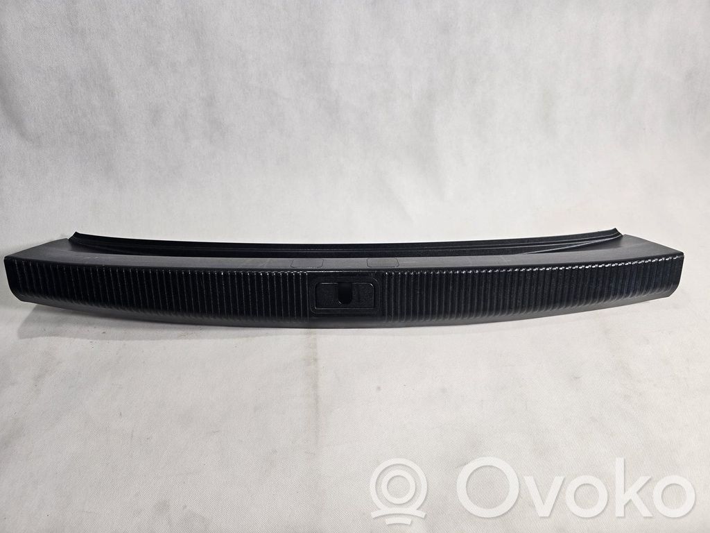 Audi A8 S8 D3 4E Protector del borde del maletero/compartimento de carga 