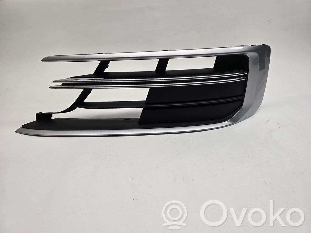 Audi A8 S8 D5 Mascherina inferiore del paraurti anteriore 