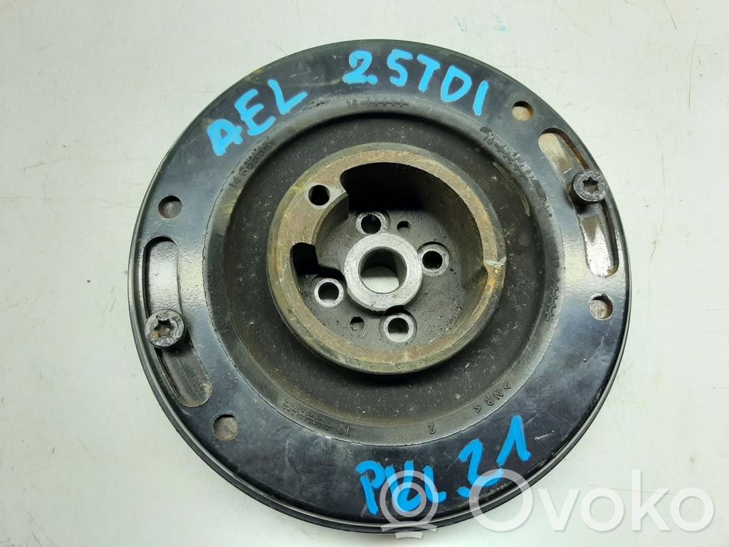 Volkswagen PASSAT B3 Crankshaft pulley 