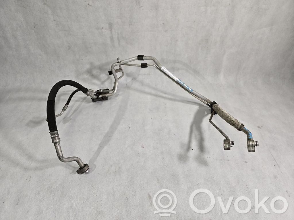 Volkswagen Tiguan Tubo flessibile aria condizionata (A/C) 