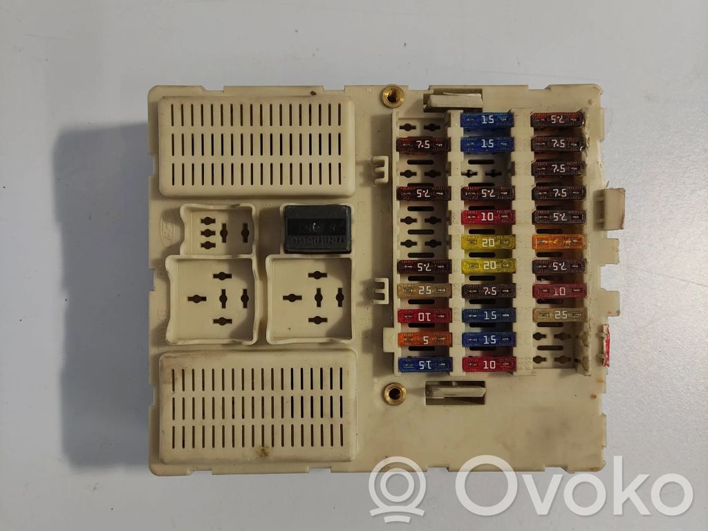 Otras unidades de control/módulos   7T1T14A073BB,518774609