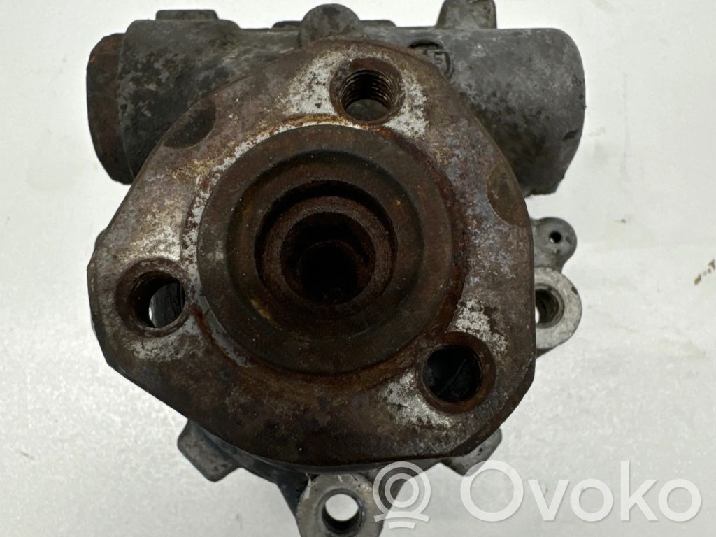 Ohjaustehostimen pumppu   7M0149157E,95VW3A674DA,661955224